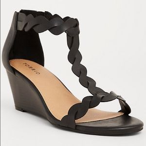Torrid Black Braided T Strap Wedge Sandal